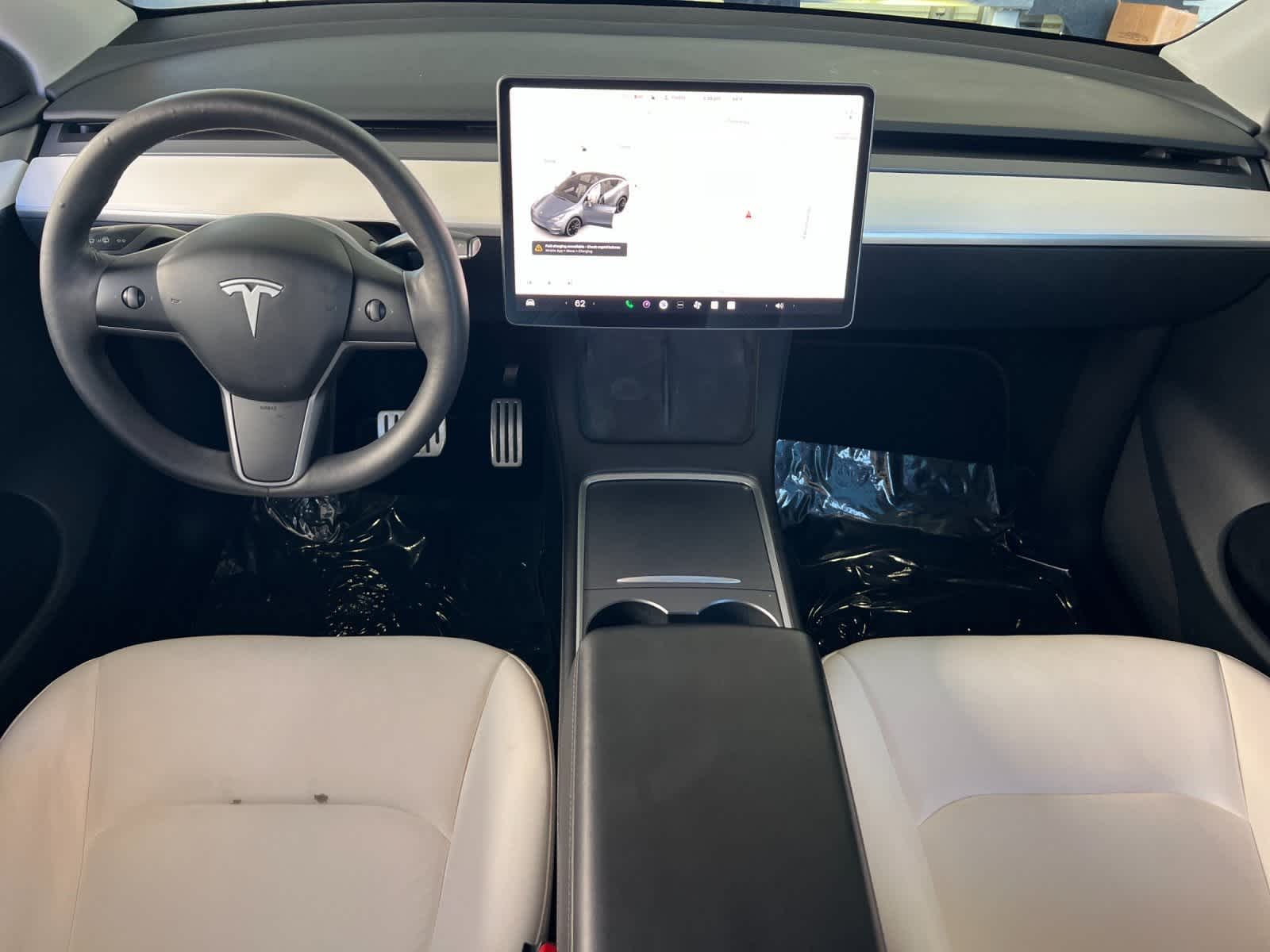 Thumbnail: 2023 Tesla Model Y - 4