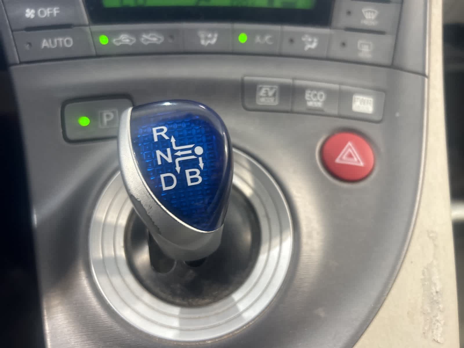 Thumbnail: 2012 Toyota Prius - 27
