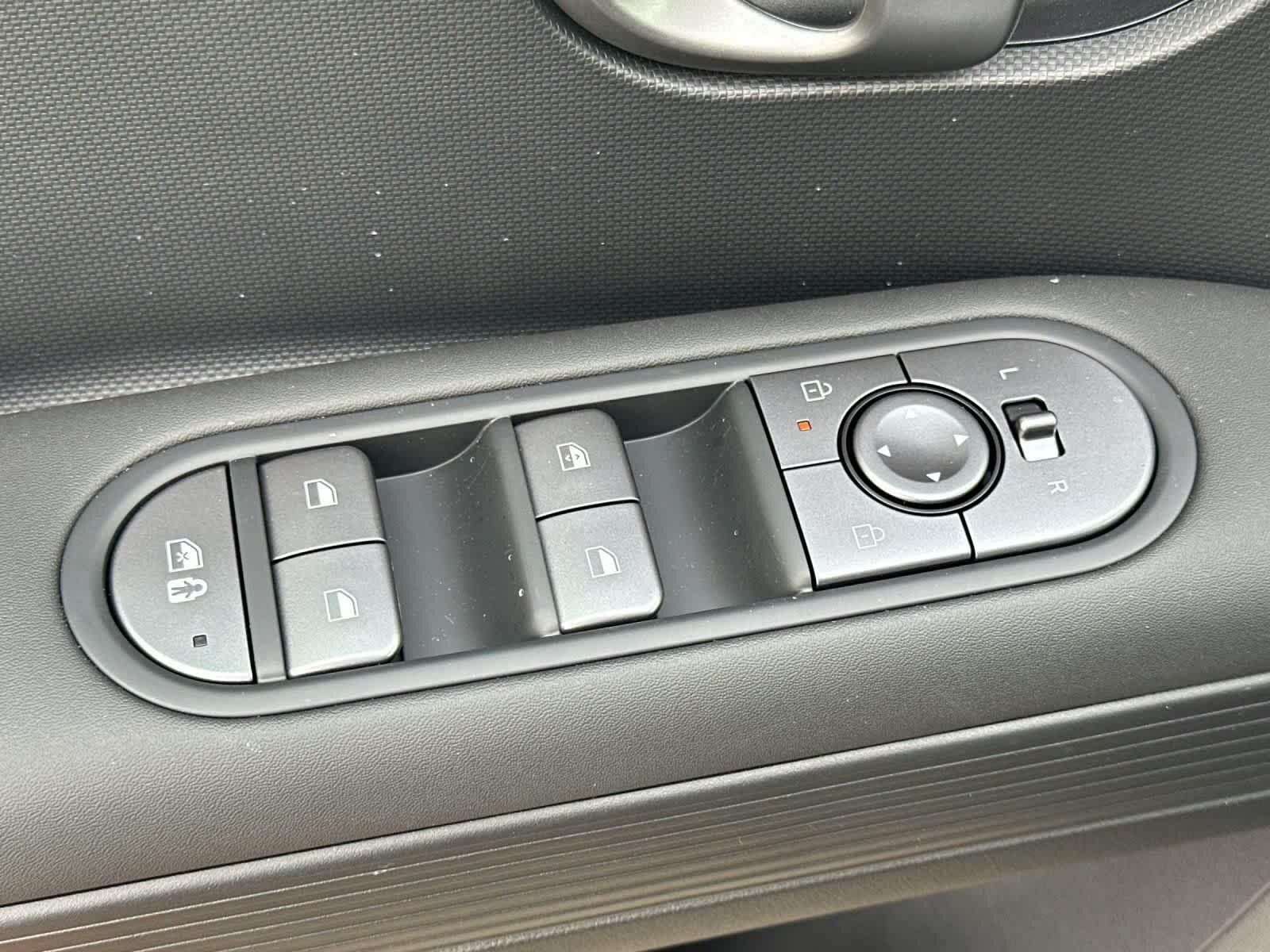 Thumbnail: 2026 Hyundai Ioniq 5 - 13