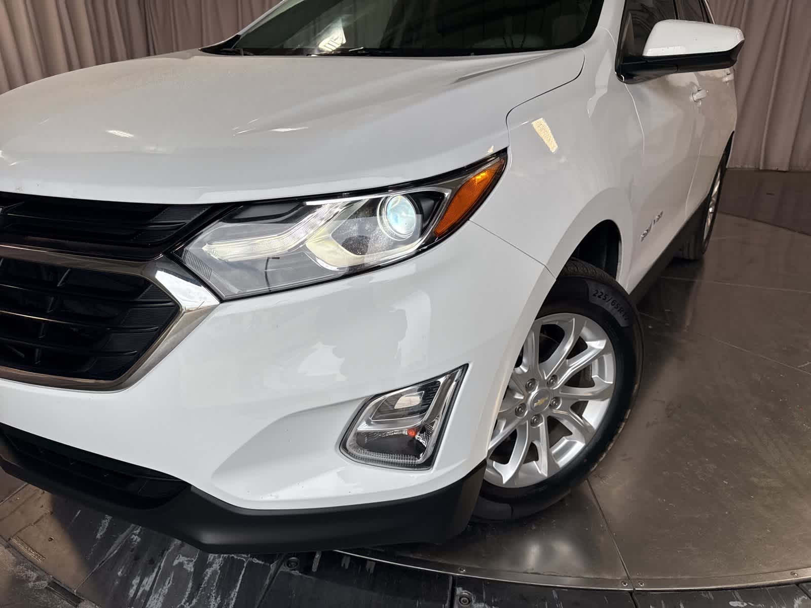 Thumbnail: 2021 Chevrolet Equinox - 9