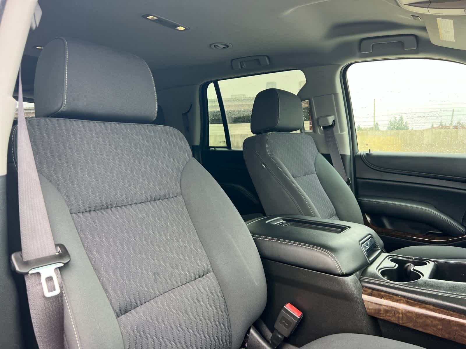 Thumbnail: 2017 Chevrolet Tahoe - 18