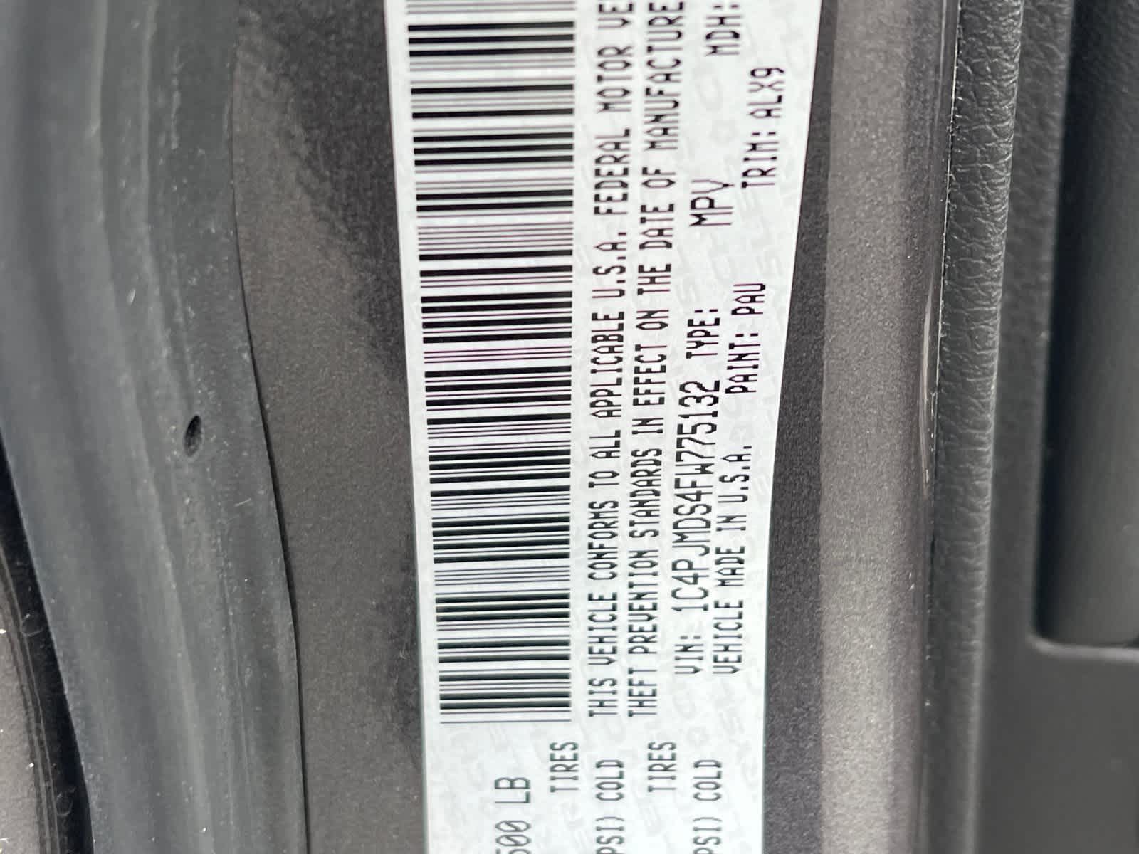 Thumbnail: 2015 Jeep Cherokee - 32