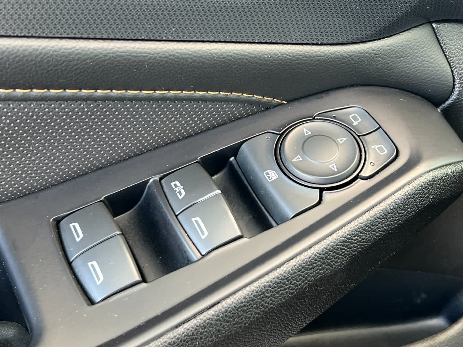 Thumbnail: 2021 Chevrolet Traverse - 13