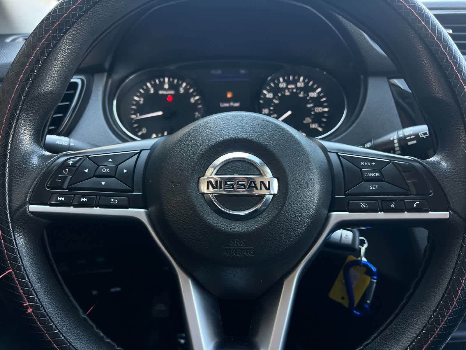 Thumbnail: 2020 Nissan Rogue Sport - 23