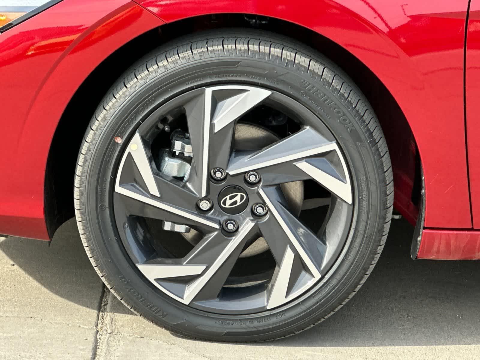 Thumbnail: 2025 Hyundai Elantra - 26