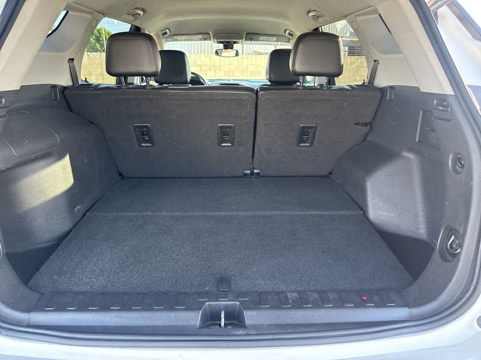 Thumbnail: 2021 GMC Terrain - 16