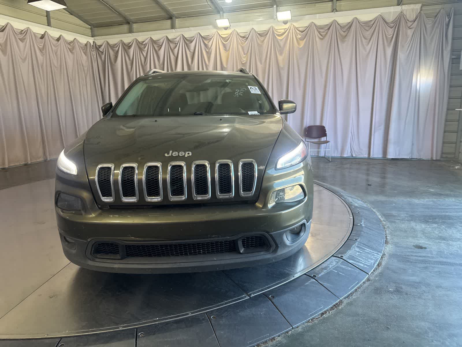 Thumbnail: 2015 Jeep Cherokee - 2