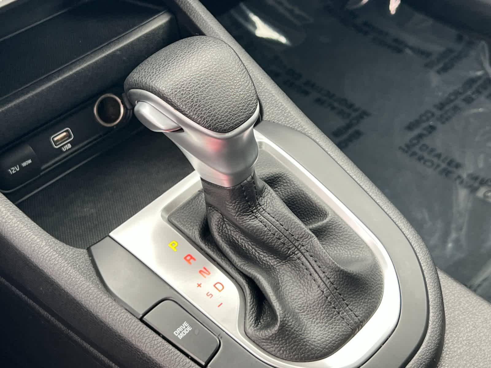 Thumbnail: 2022 Kia Forte - 21