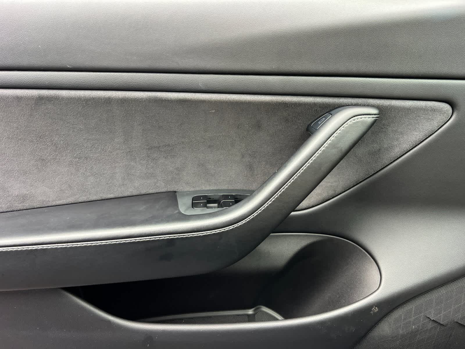 Thumbnail: 2021 Tesla Model 3 - 12