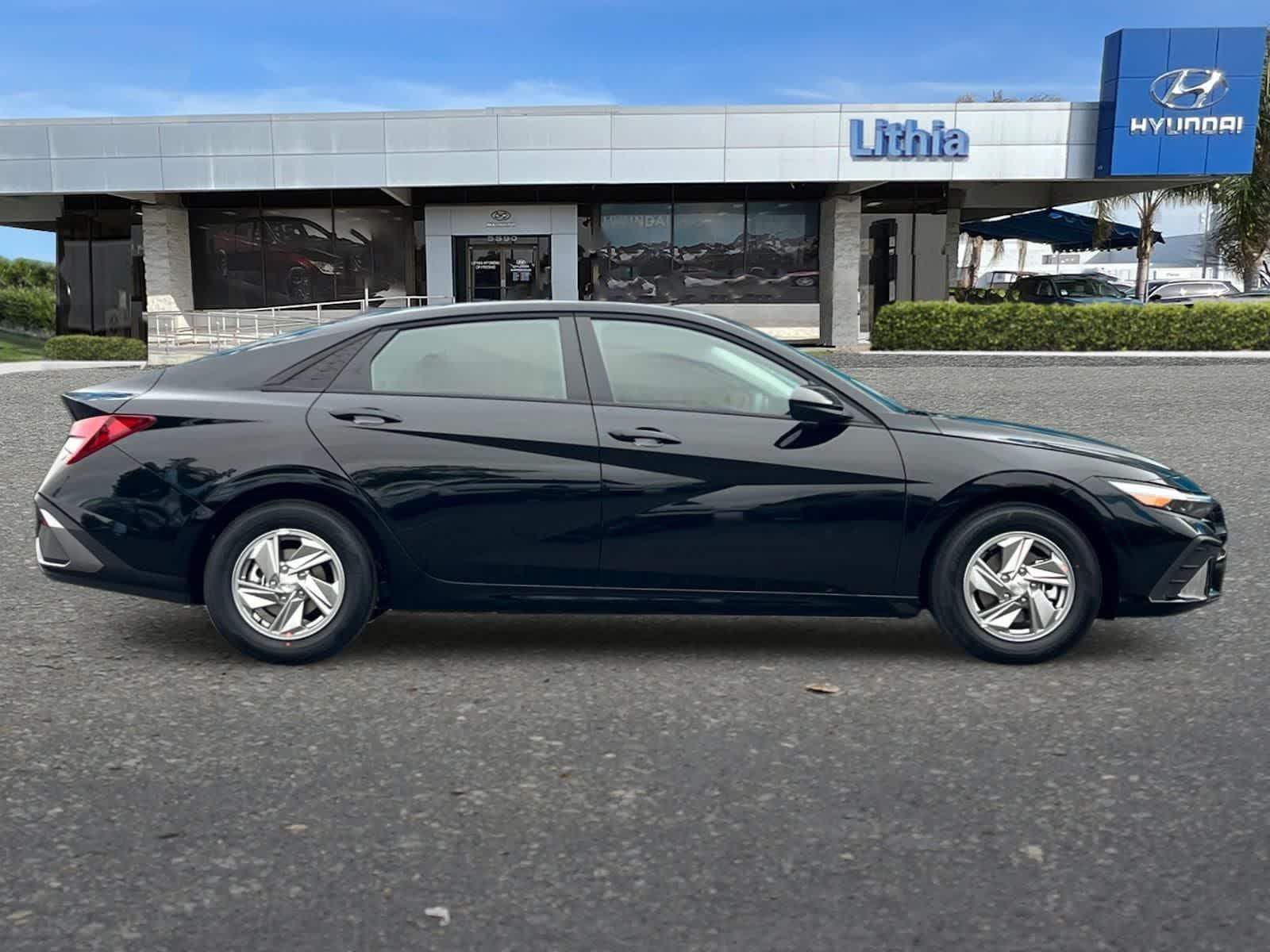 Thumbnail: 2026 Hyundai Elantra - 9