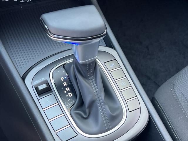 2025 Hyundai Kona SEL 22
