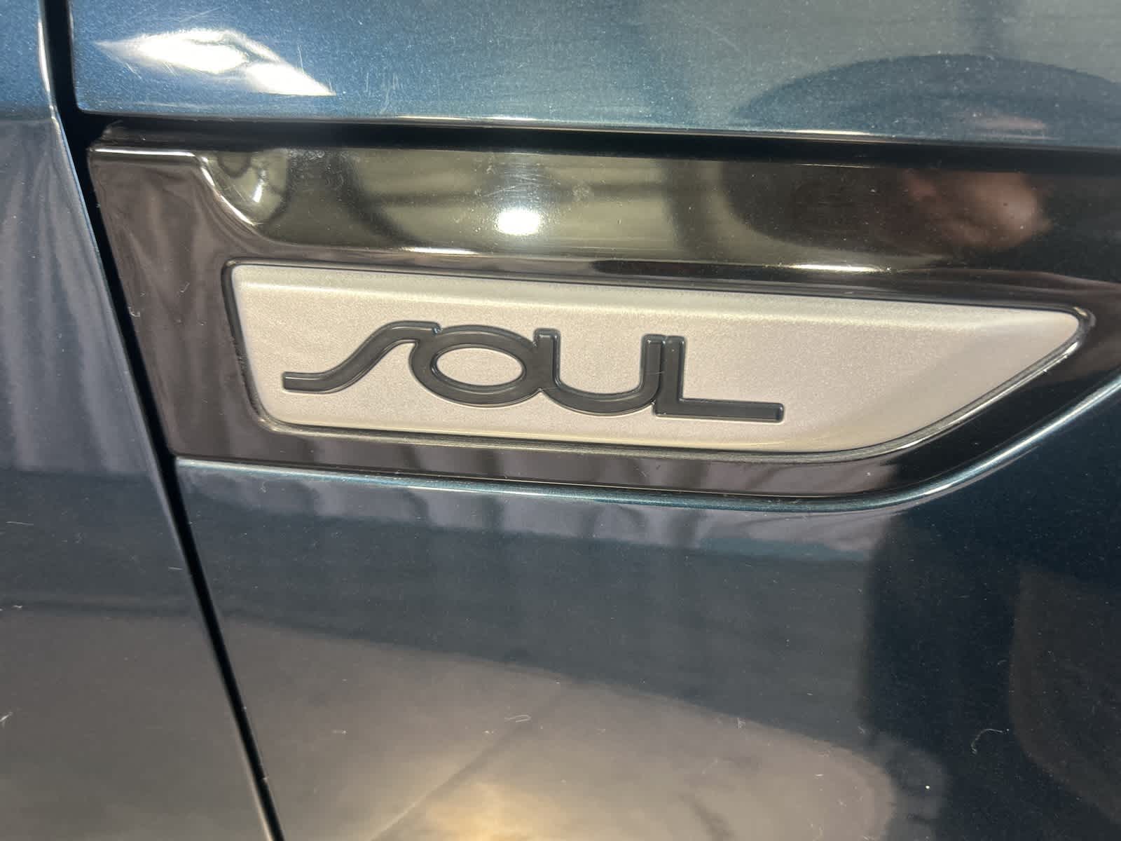 Thumbnail: 2017 Kia Soul - 8