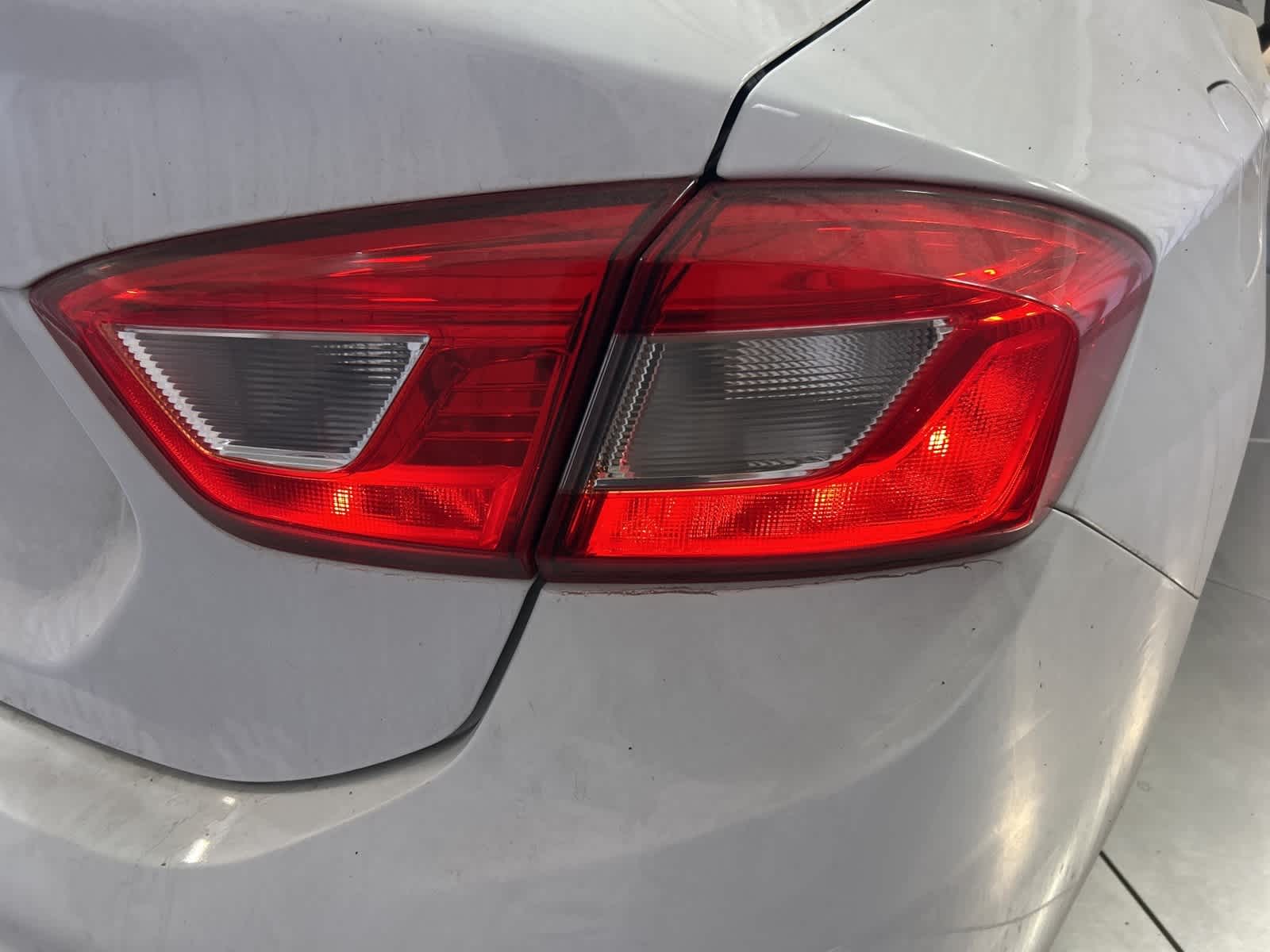 2019 Chevrolet Cruze LS 9