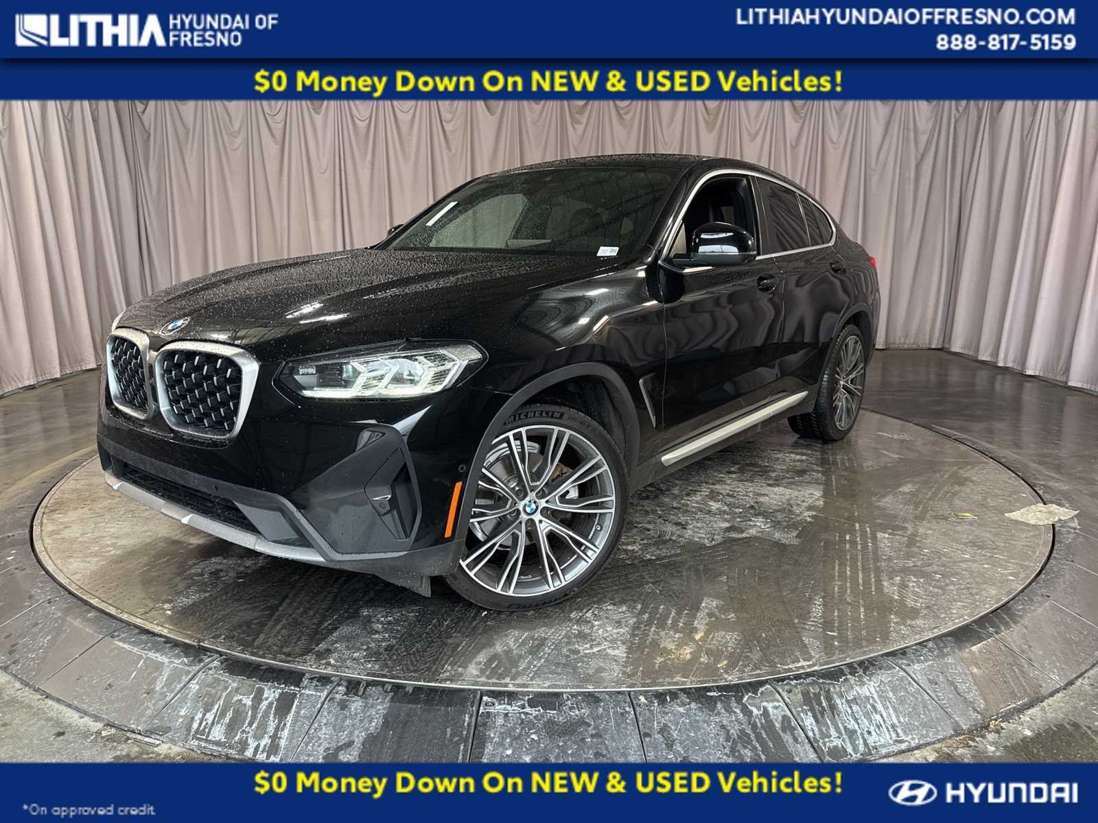 2023 BMW X4 30i's photo