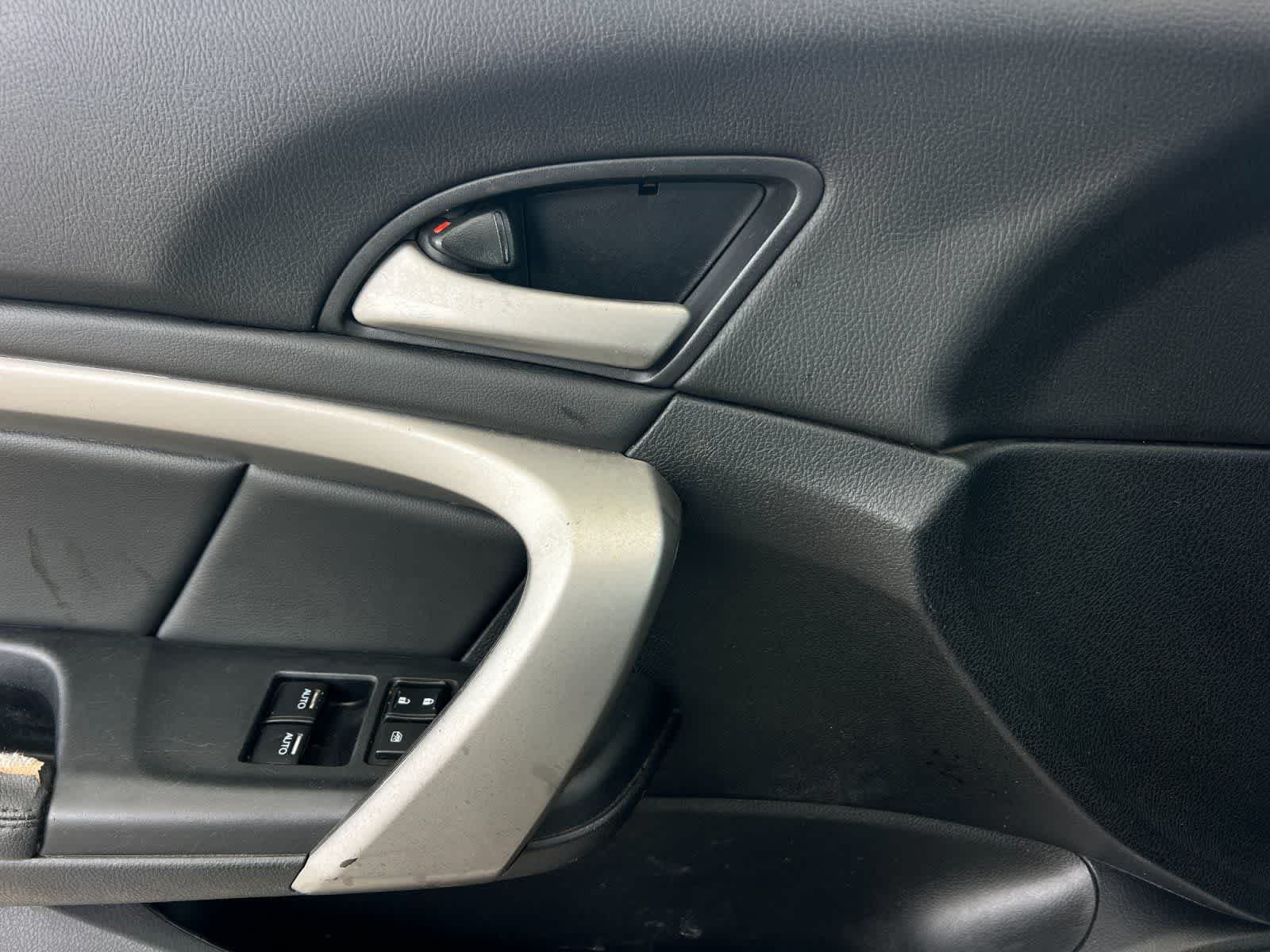 Thumbnail: 2011 Honda Accord - 13
