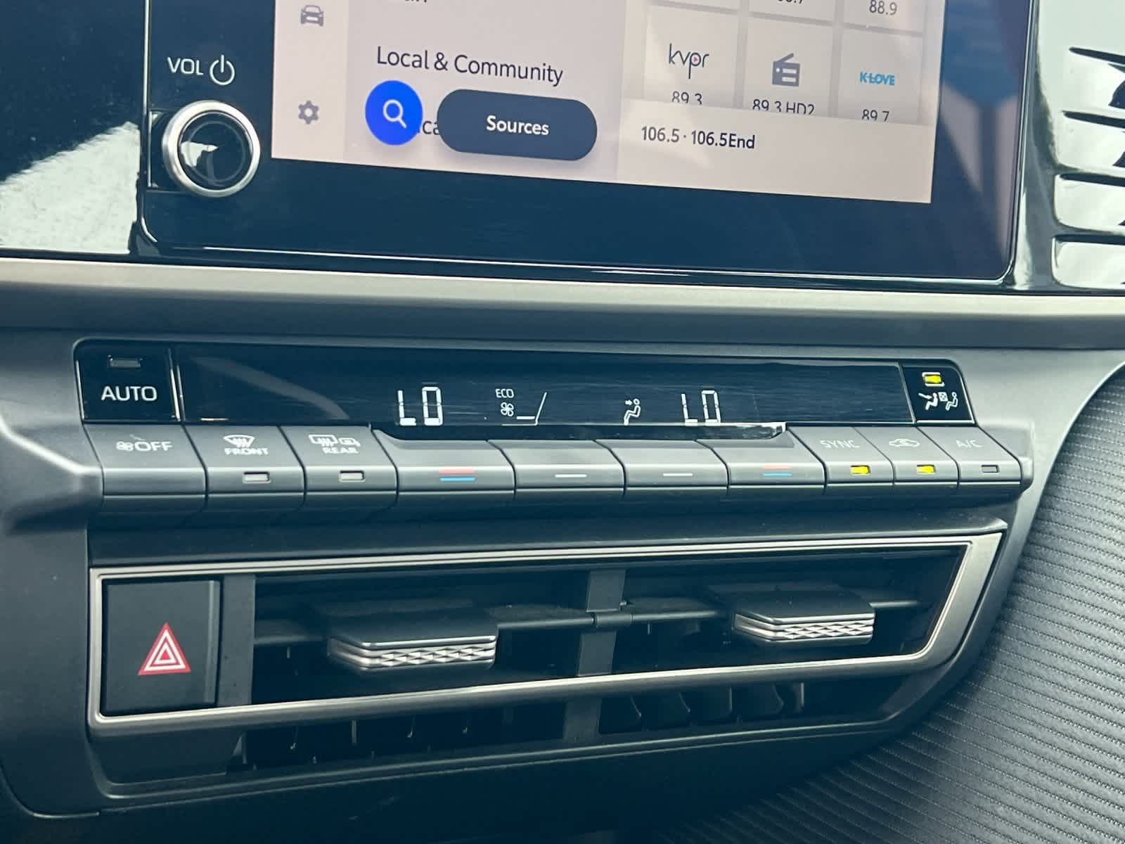 Thumbnail: 2025 Toyota Camry - 20