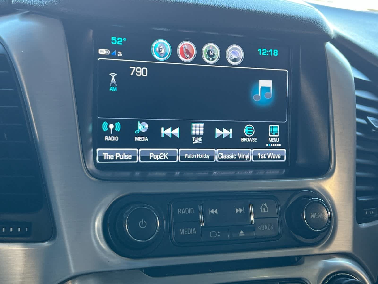 Thumbnail: 2017 GMC Yukon XL - 19