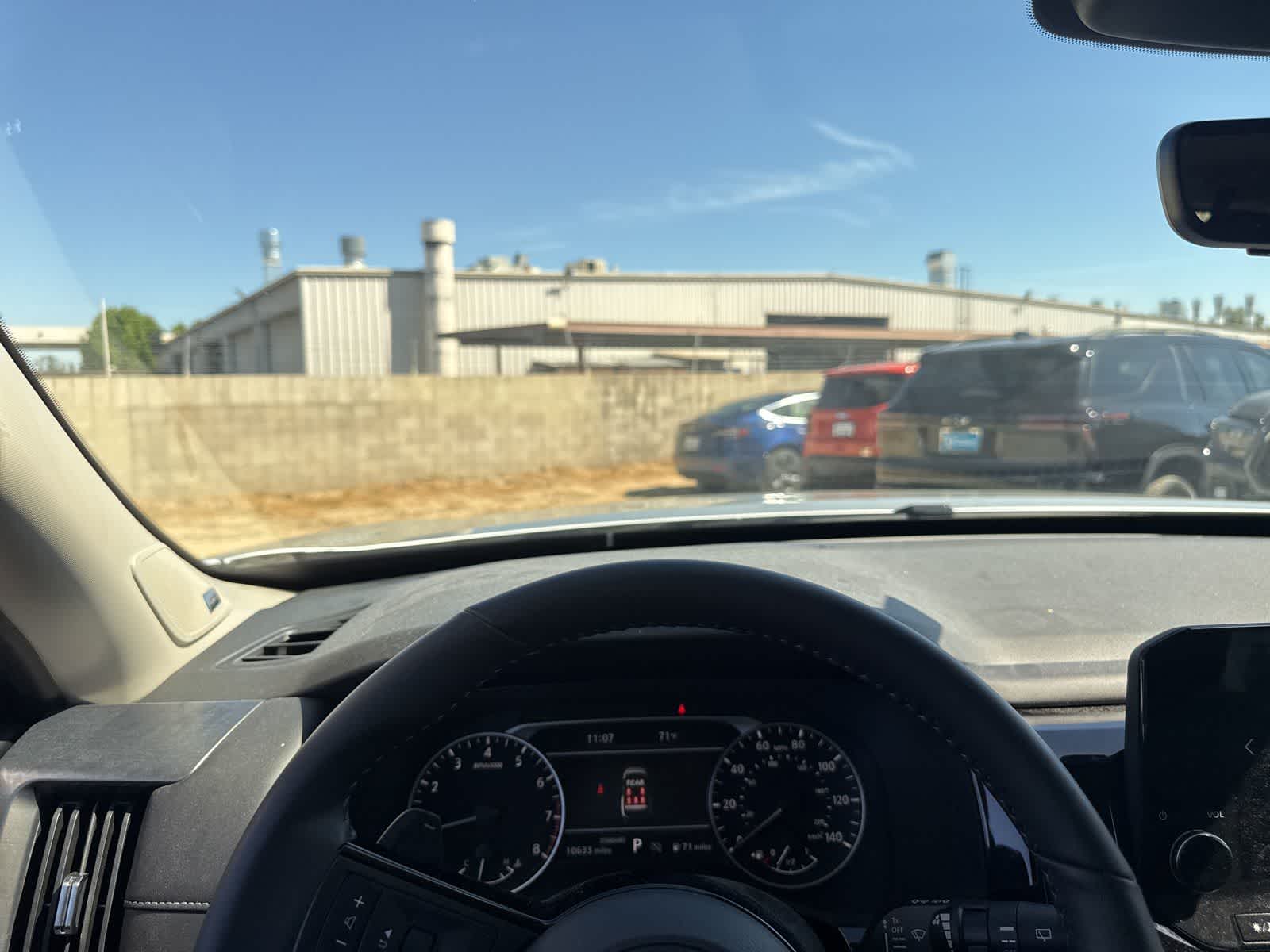 Thumbnail: 2025 Nissan Pathfinder - 24