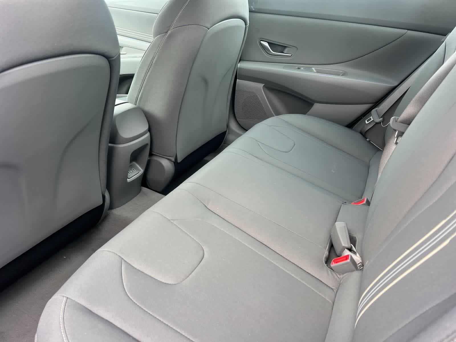 Thumbnail: 2025 Hyundai Elantra - 5