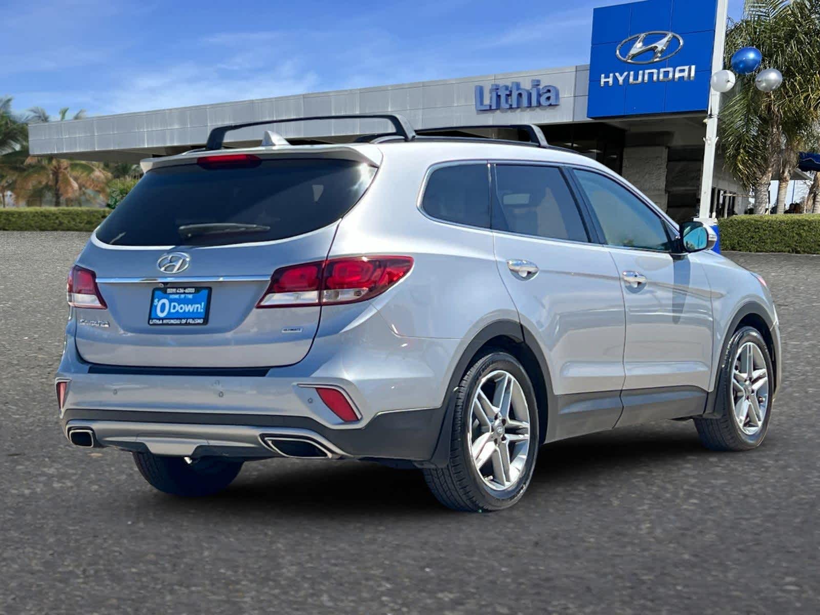 Thumbnail: 2017 Hyundai Santa Fe - 2