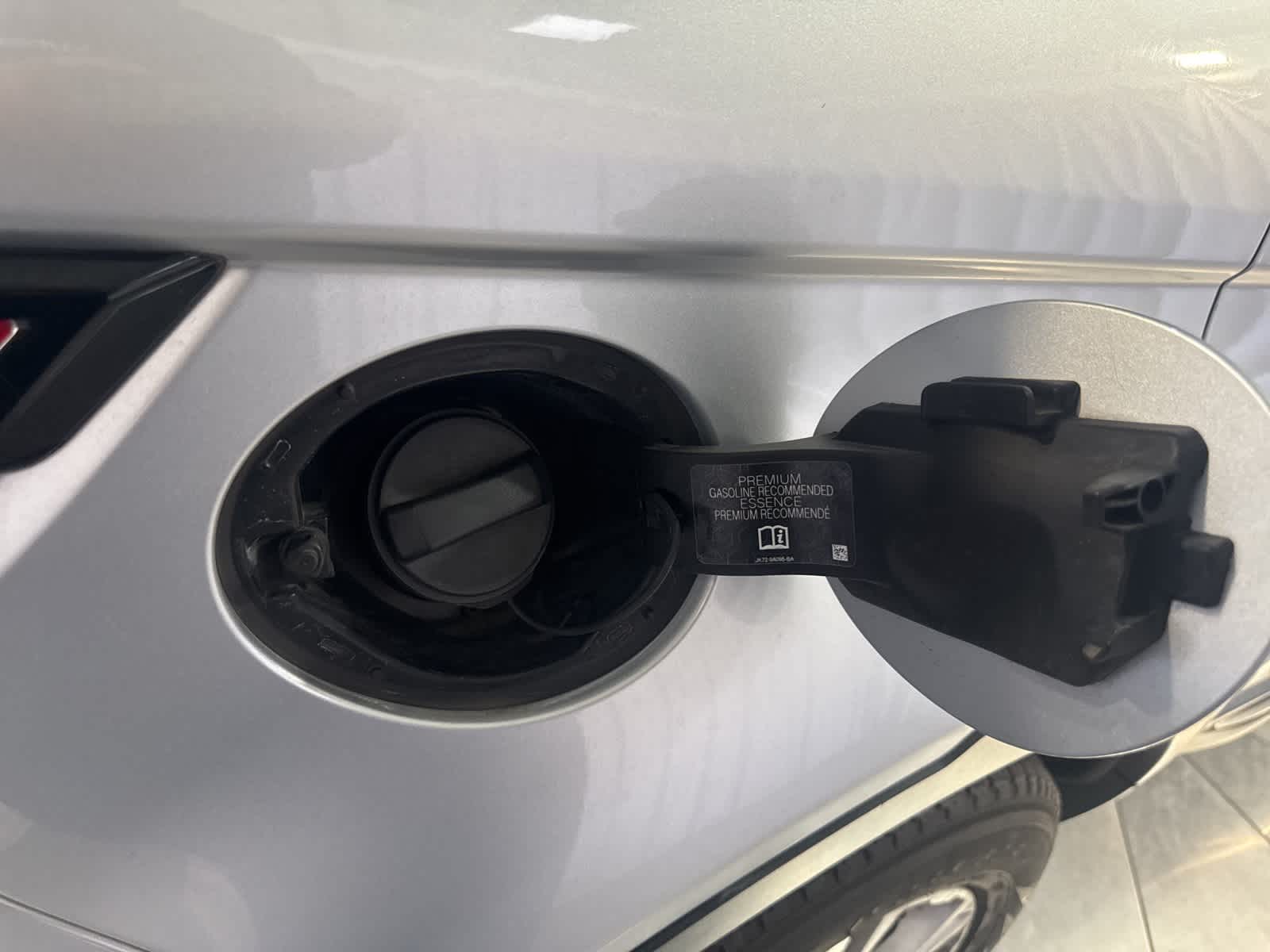 Thumbnail: 2019 Land Rover Range Rover Evoque - 13