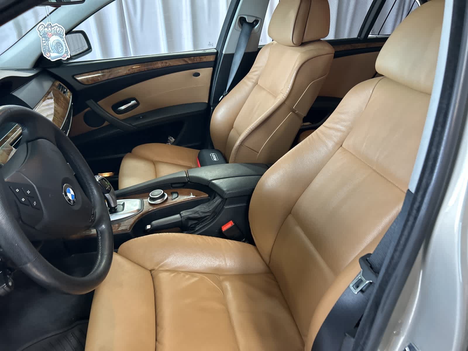 Thumbnail: 2008 BMW 5 Series - 25