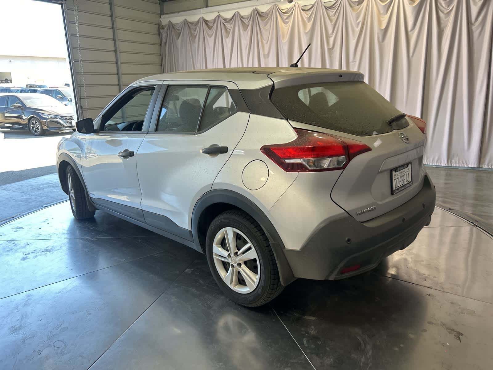 Thumbnail: 2020 Nissan Kicks - 13