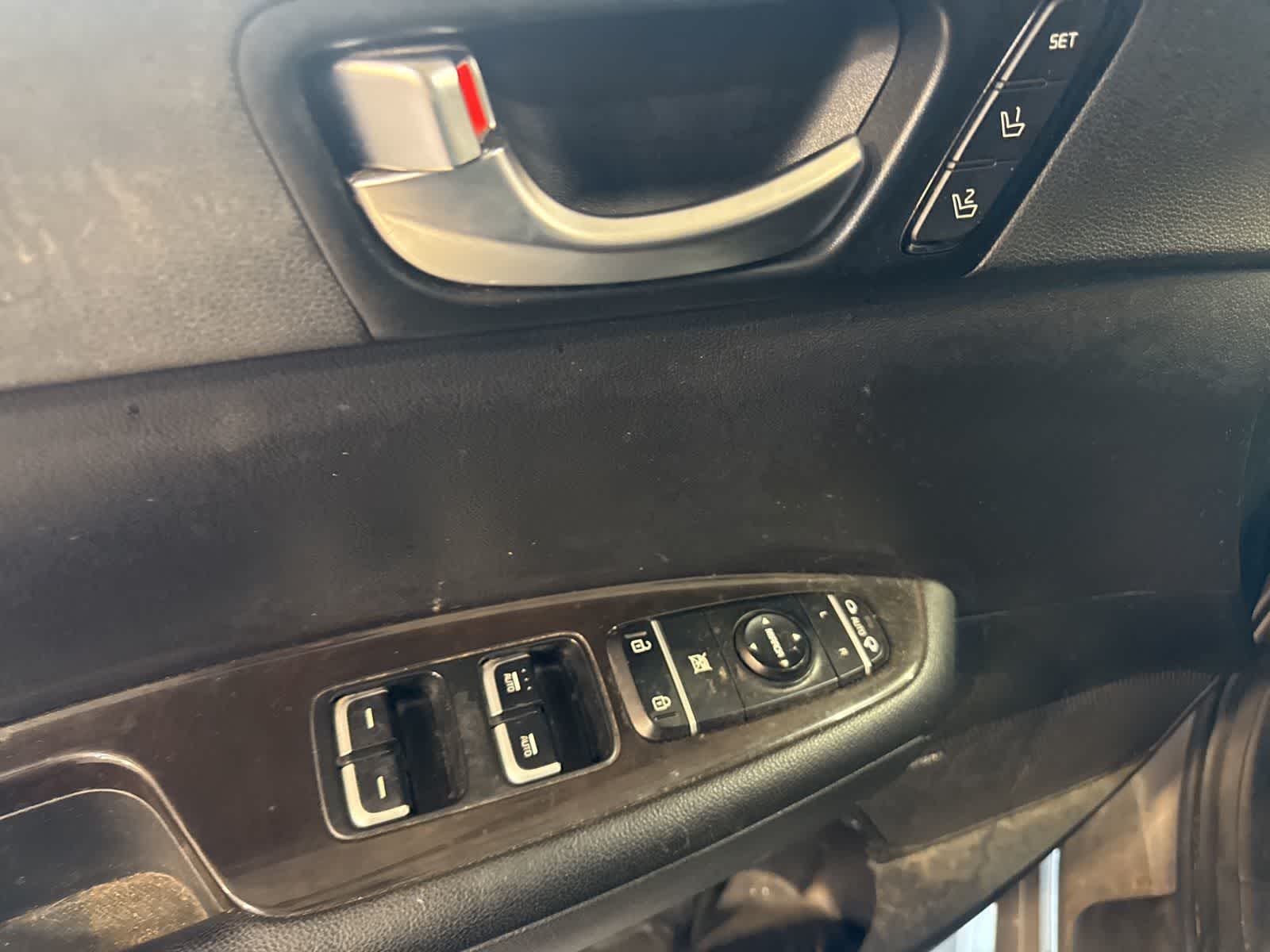 Thumbnail: 2016 Kia Optima - 19