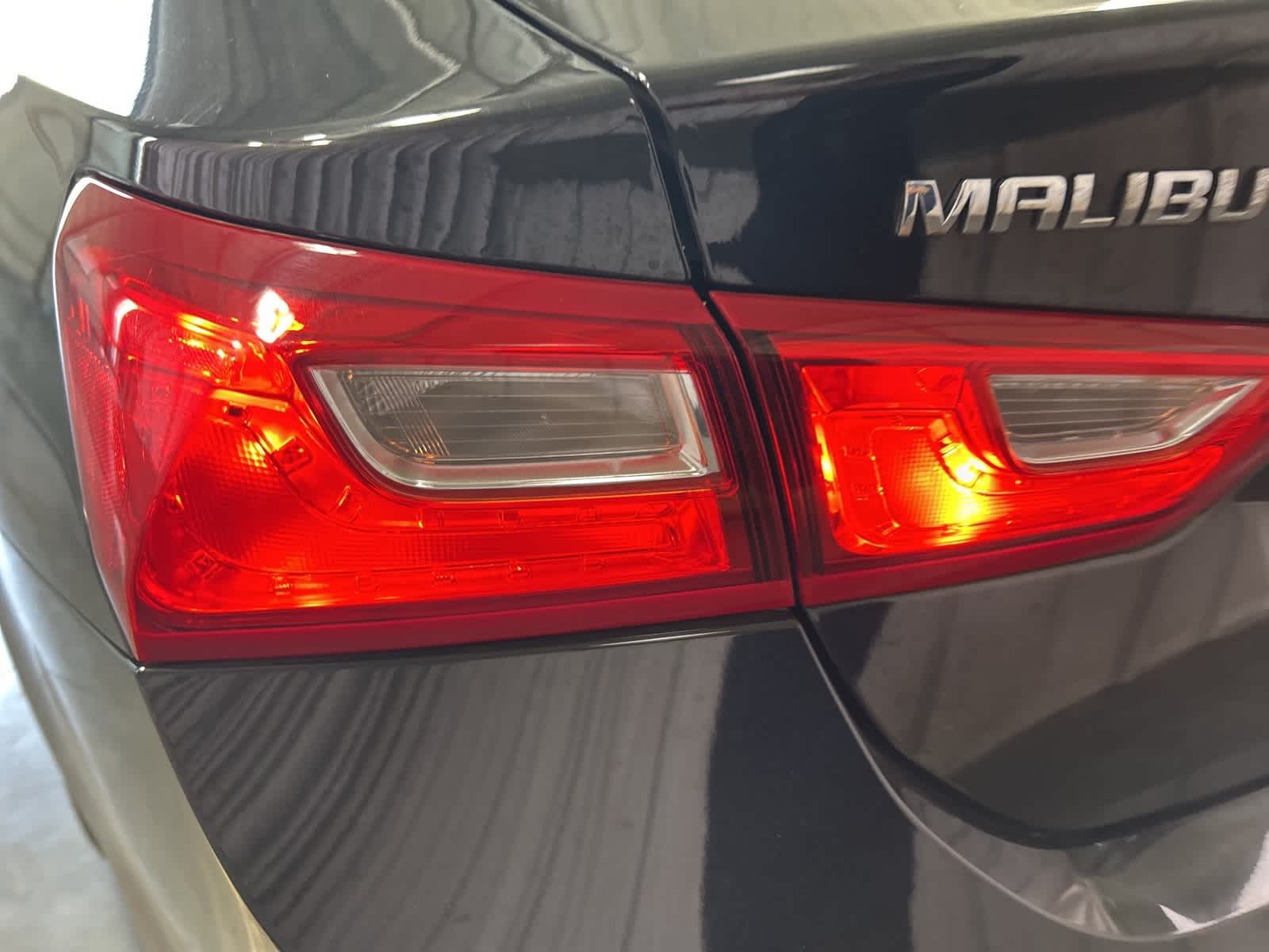 Thumbnail: 2024 Chevrolet Malibu - 15