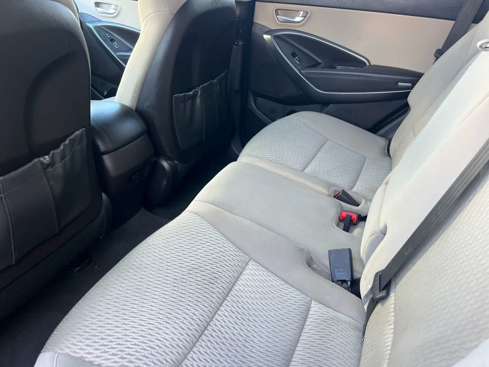 Thumbnail: 2017 Hyundai Santa Fe - 5