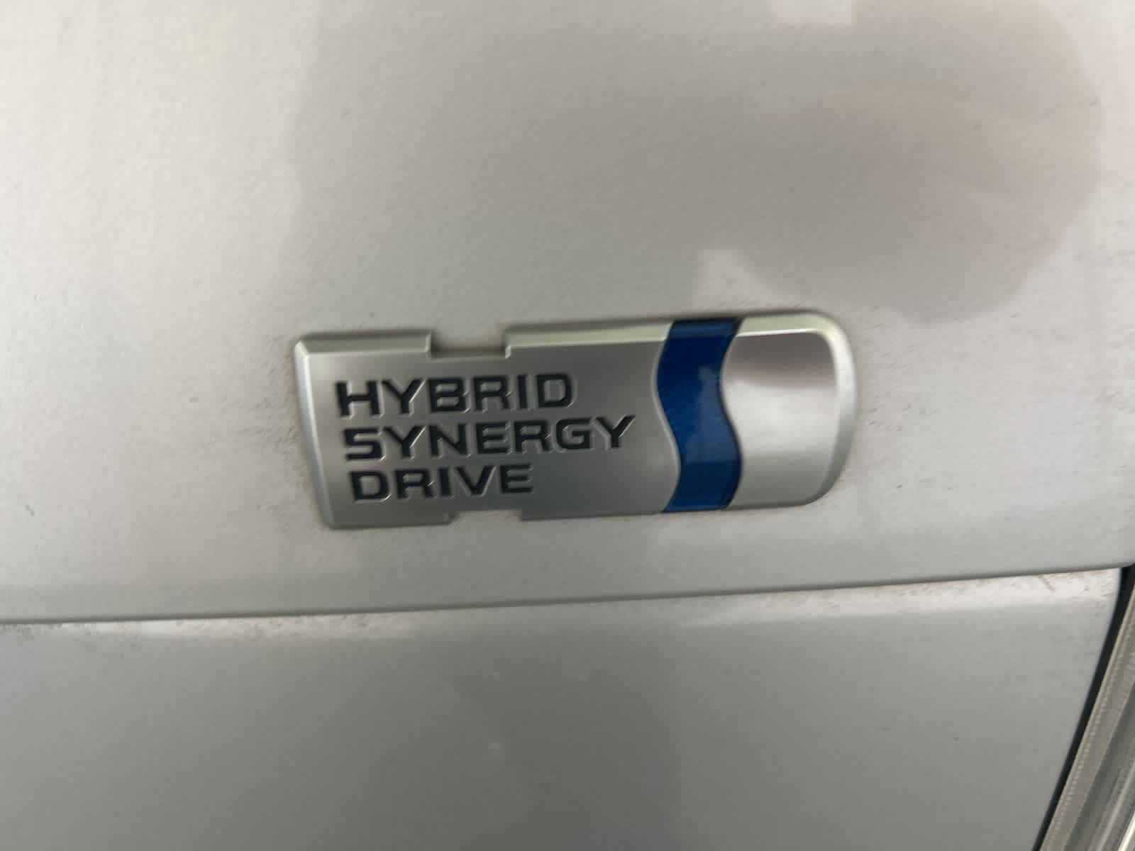 Thumbnail: 2015 Toyota Prius - 11