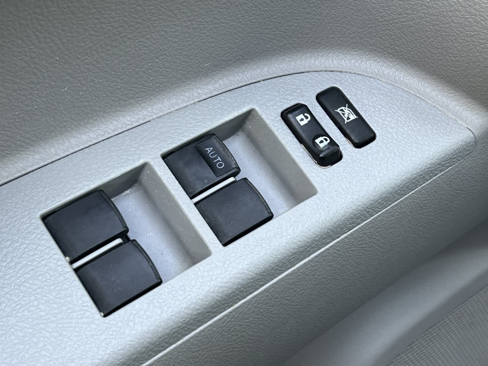 Thumbnail: 2013 Toyota Highlander - 13