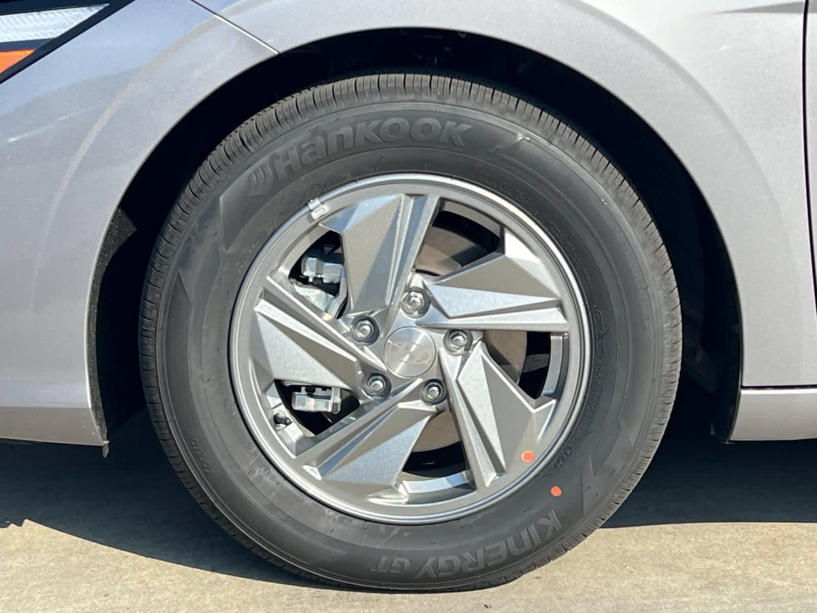 Thumbnail: 2026 Hyundai Elantra - 23