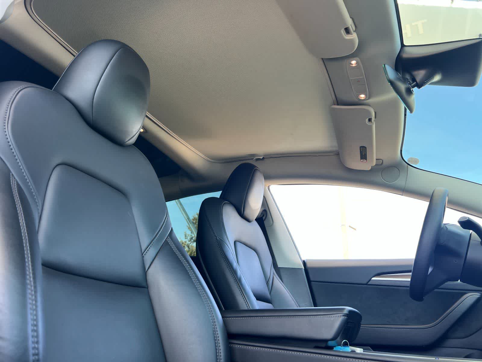 Thumbnail: 2023 Tesla Model 3 - 17