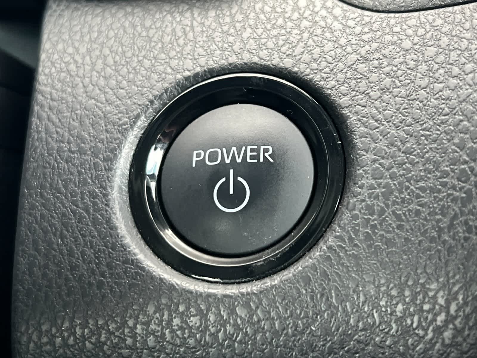 Thumbnail: 2025 Toyota Camry - 20