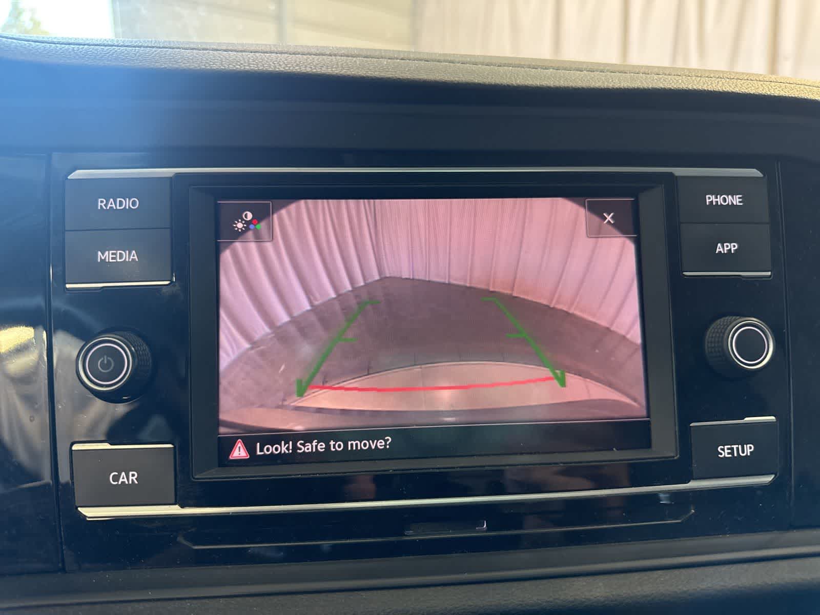 Thumbnail: 2019 Volkswagen Jetta - 25
