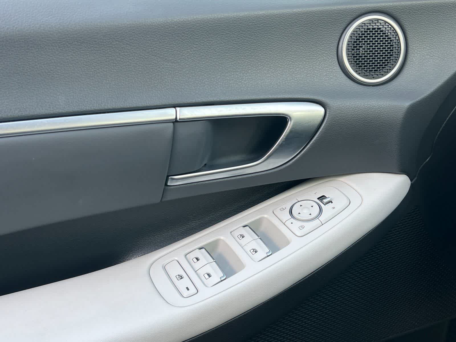 Thumbnail: 2021 Hyundai Sonata - 13