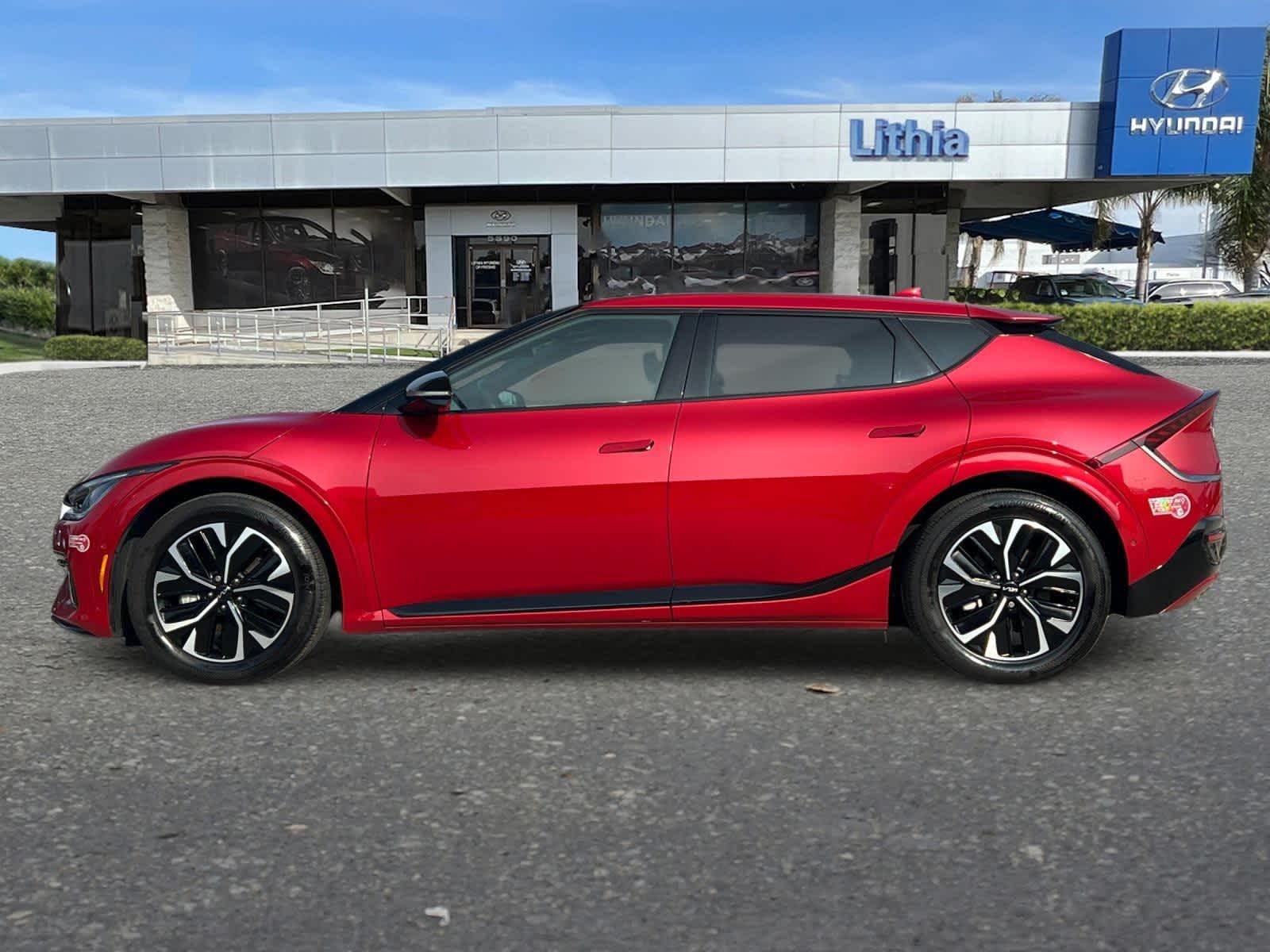 Thumbnail: 2022 Kia EV6 - 5