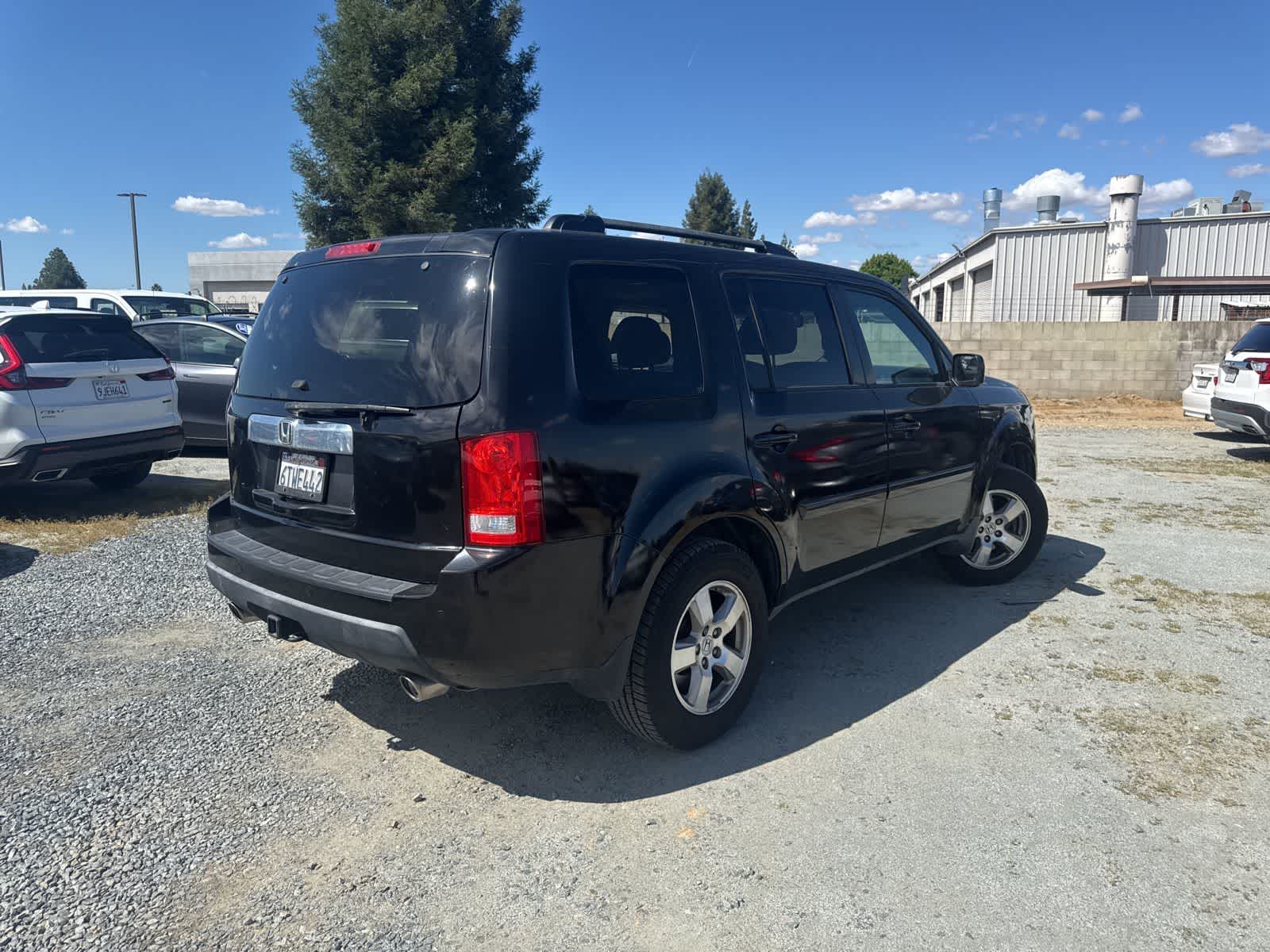 2011 Honda Pilot EX-L photo 4