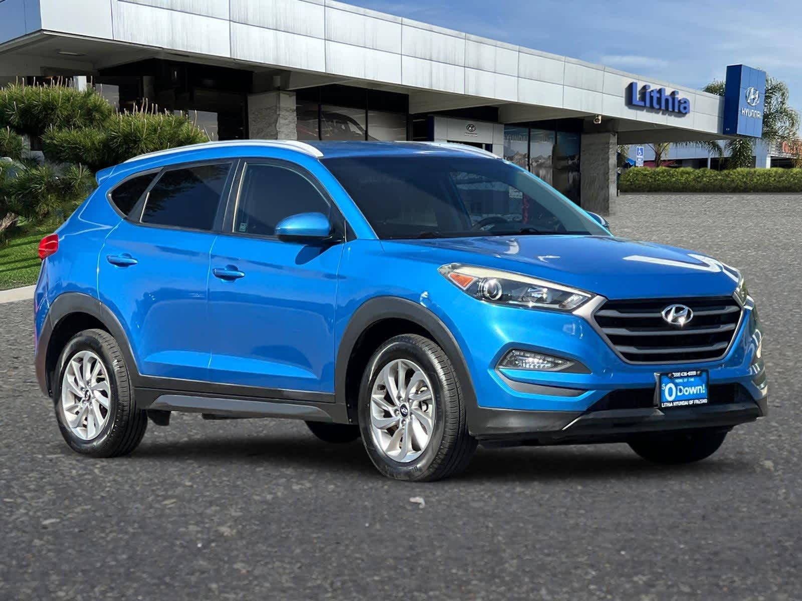 Thumbnail: 2016 Hyundai Tucson - 9