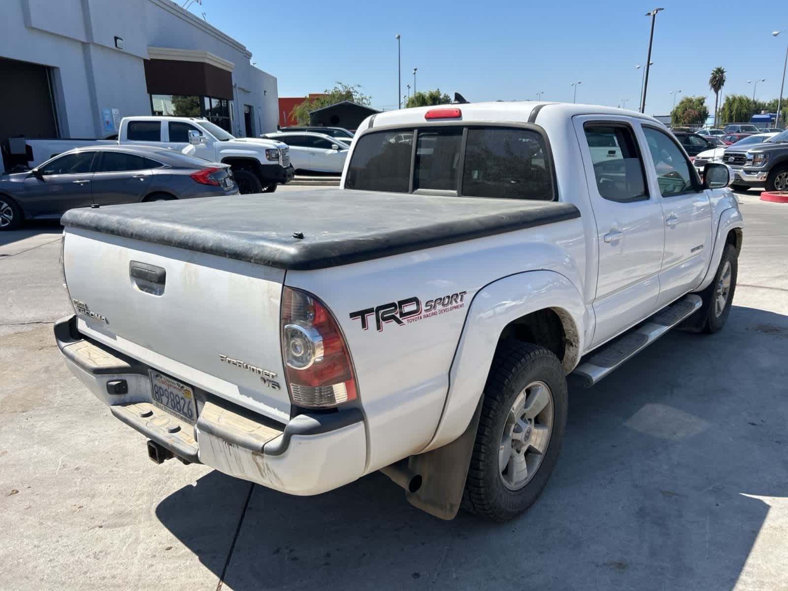 Thumbnail: 2014 Toyota Tacoma - 11