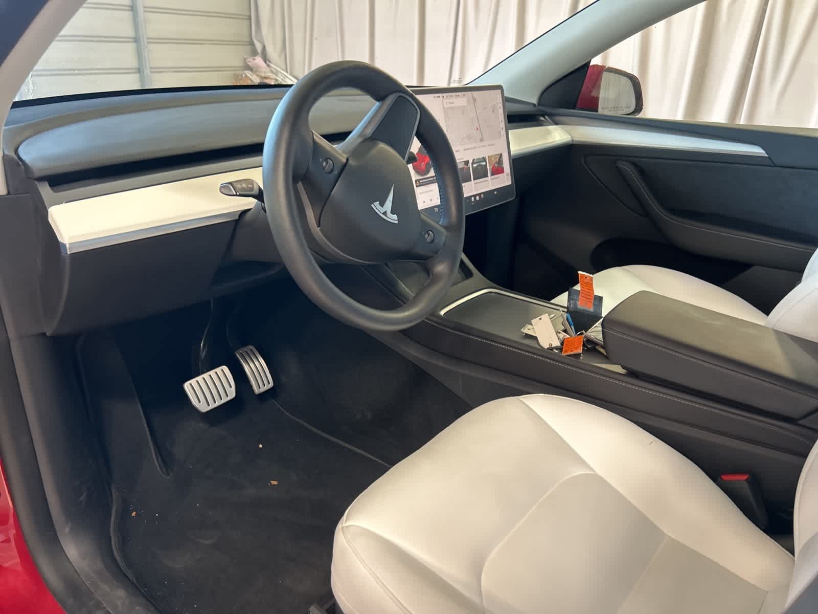 Thumbnail: 2022 Tesla Model Y - 25