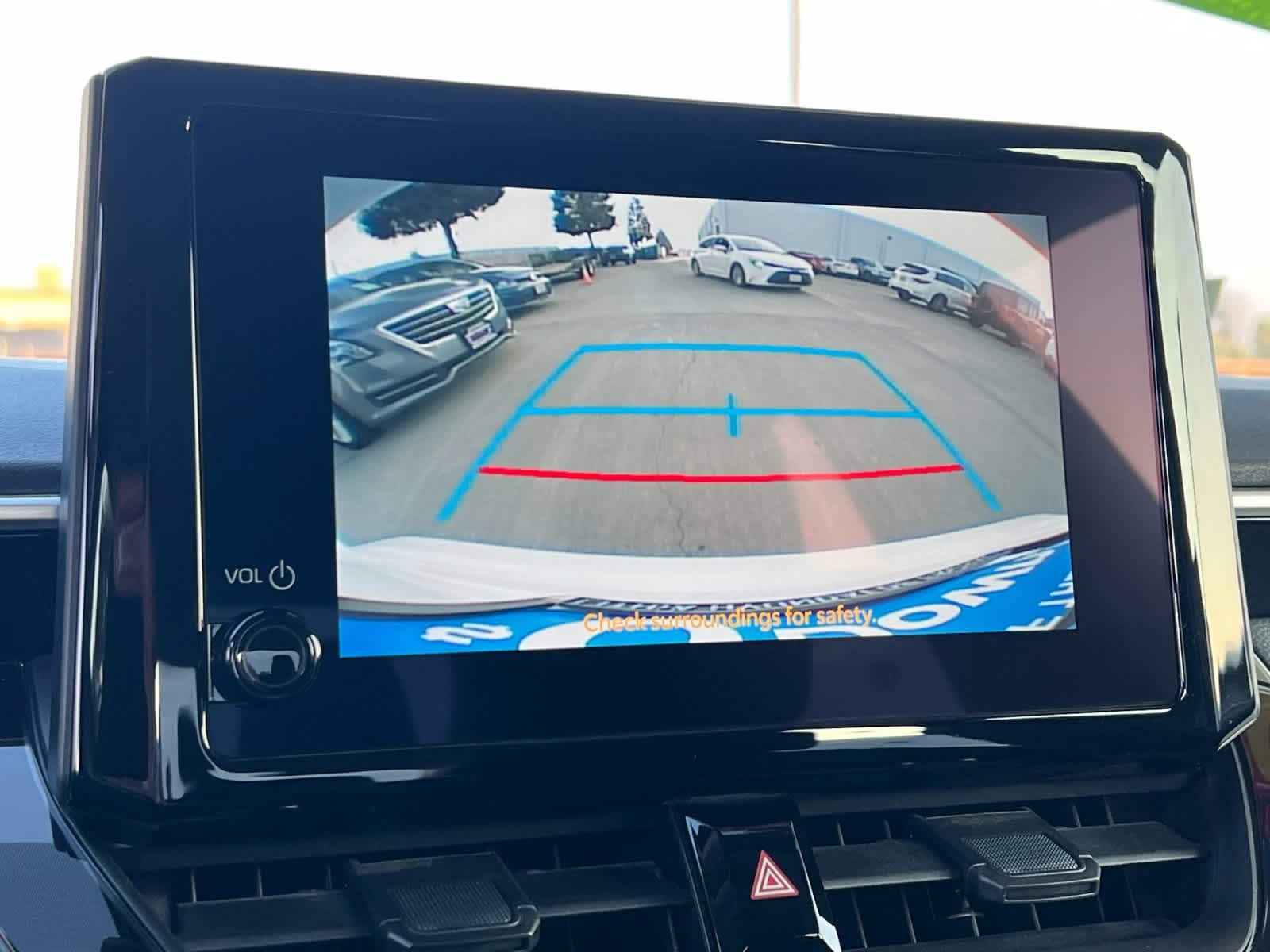 Thumbnail: 2025 Toyota Corolla - 19