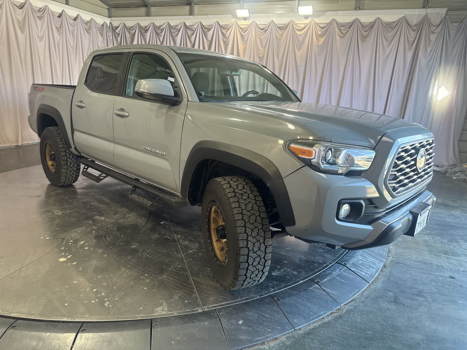 2021 Toyota Tacoma TRD Off Road V6 photo 2