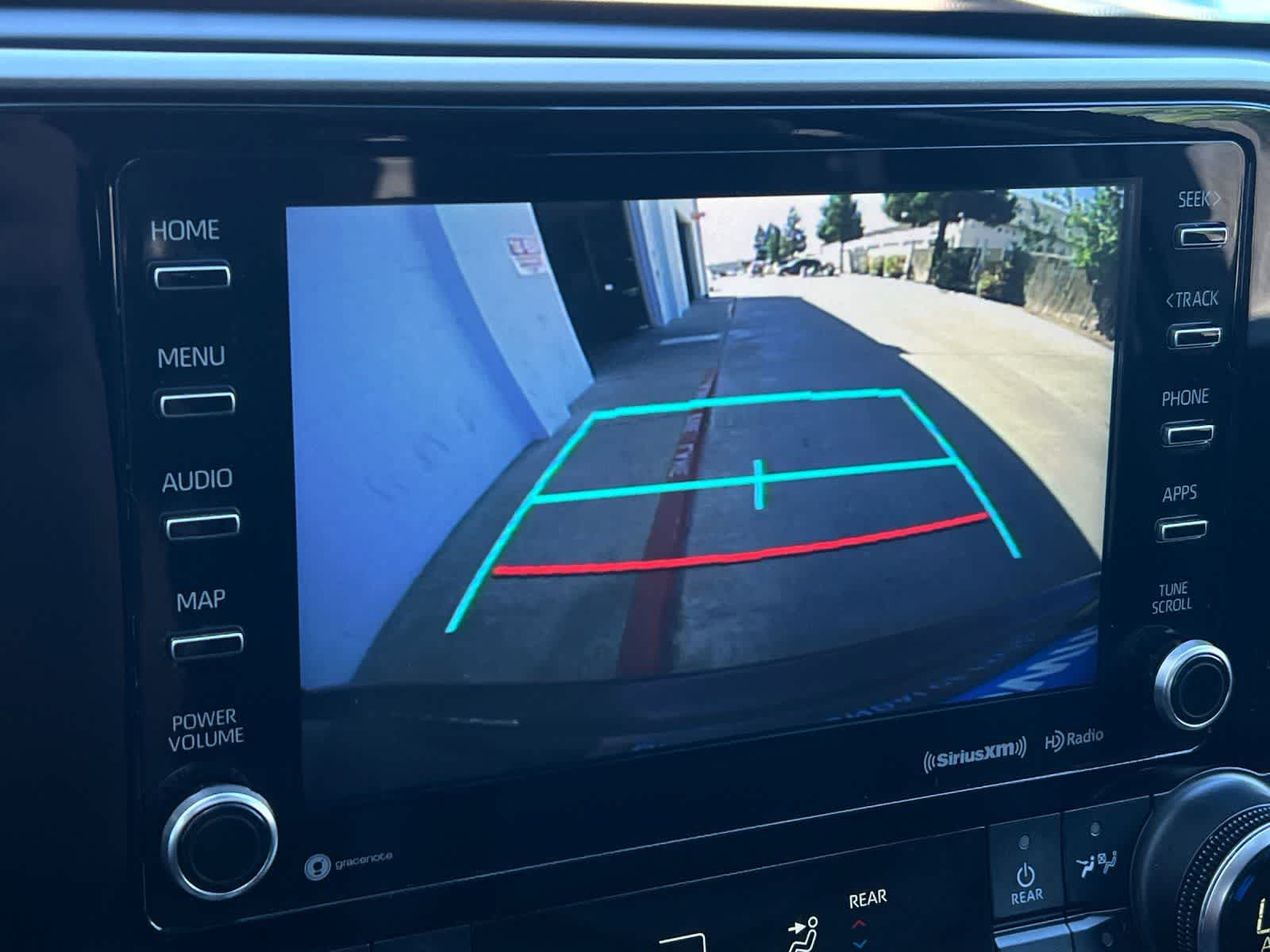 Thumbnail: 2021 Toyota Highlander - 22