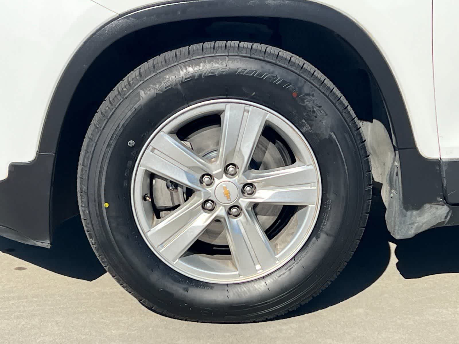 Thumbnail: 2018 Chevrolet Trax - 26