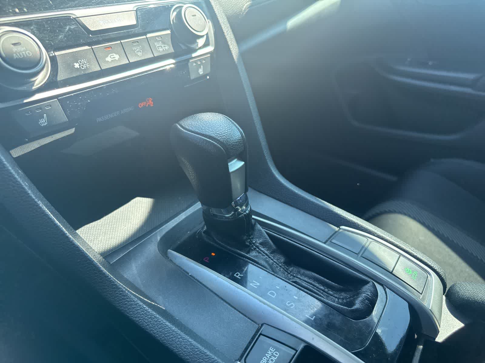 Thumbnail: 2016 Honda Civic - 26