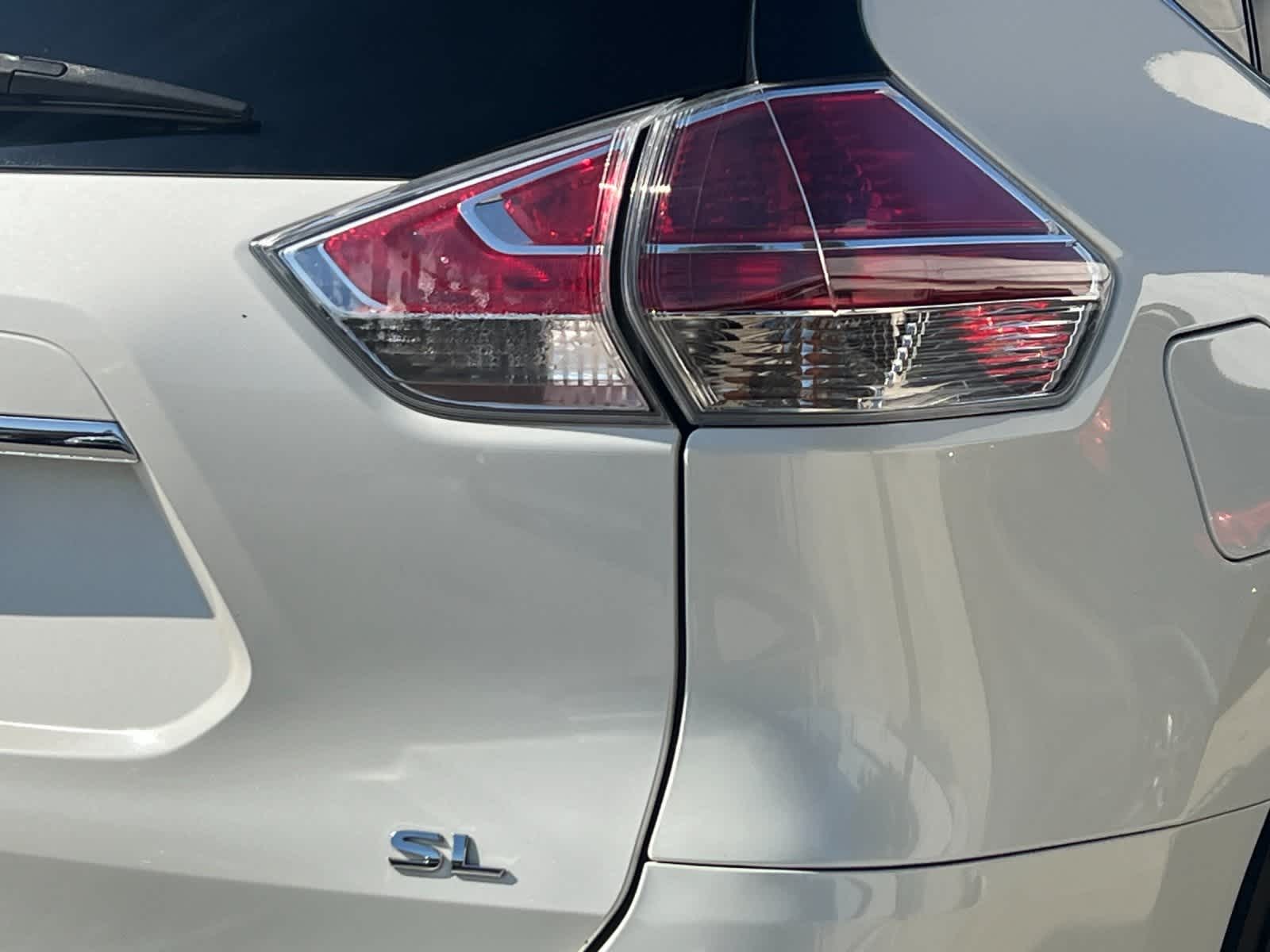 Thumbnail: 2016 Nissan Rogue - 27