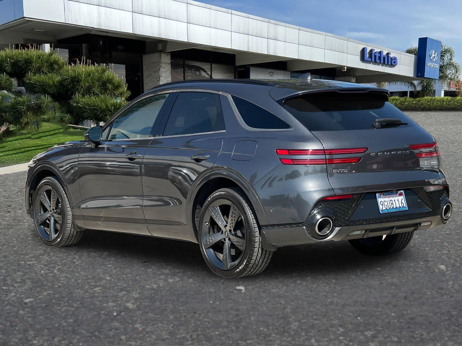 Thumbnail: 2023 Genesis GV70 - 7