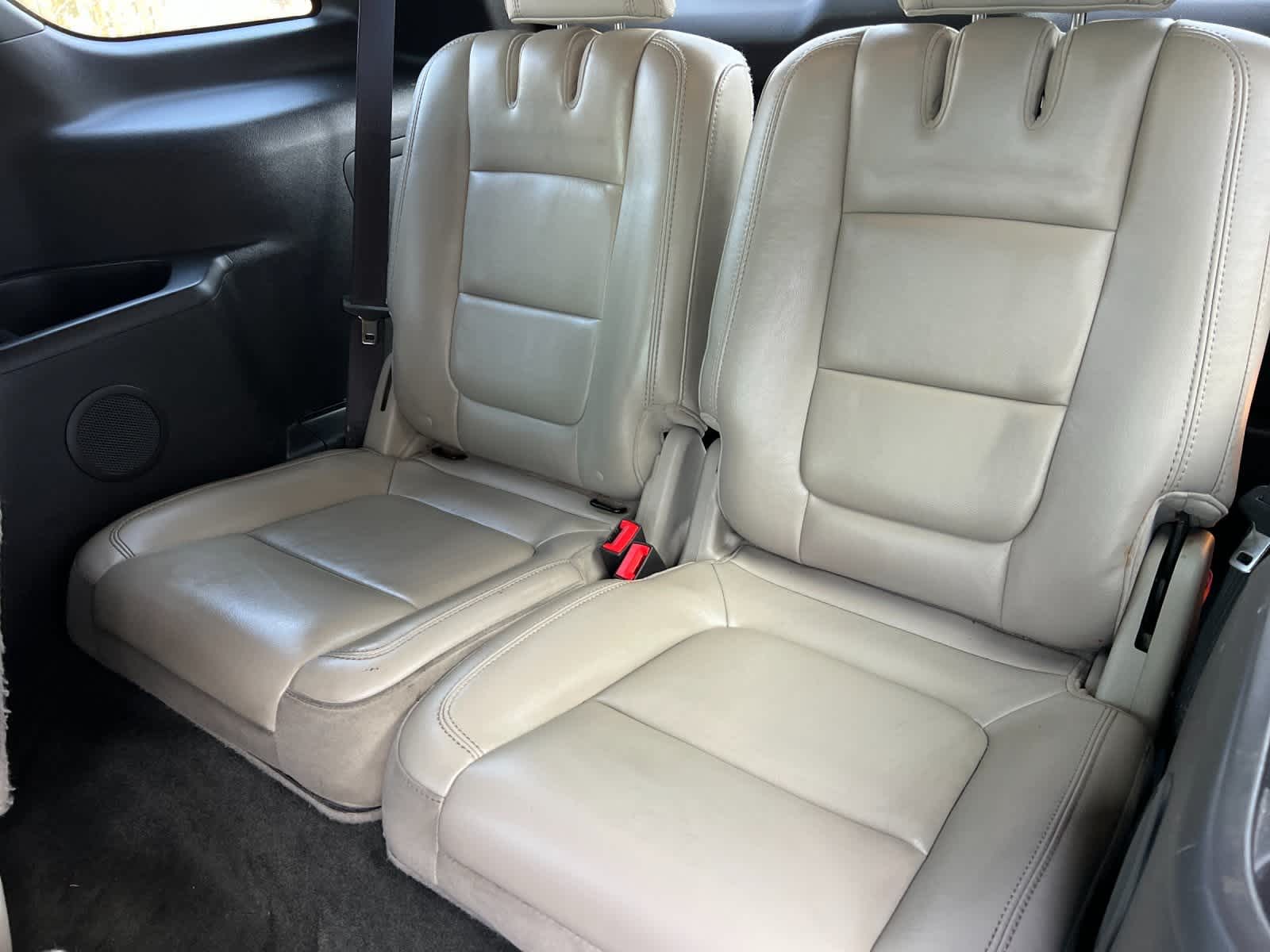 Thumbnail: 2014 Ford Explorer - 15